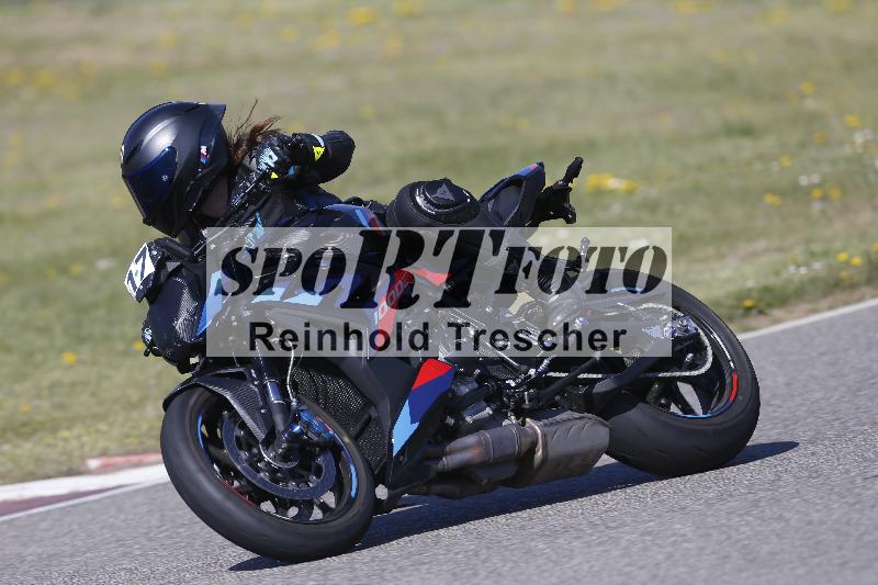 /06 08.04.2026 Cornu Master School ADR/Gruppe gruen/17